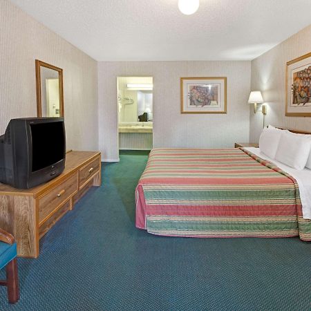 Knights Inn Houston Hobby Airport South Houston Εξωτερικό φωτογραφία